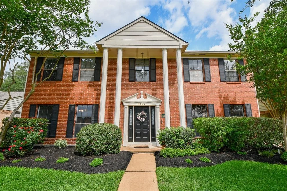 Unit for sale at 8427 Sunny Ridge Drive, Houston, TX 77095