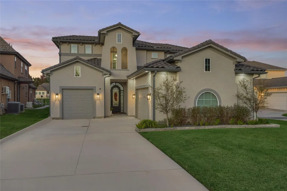 Unit for sale at 18851 Serene Water Drive, Montgomery, TX 77356