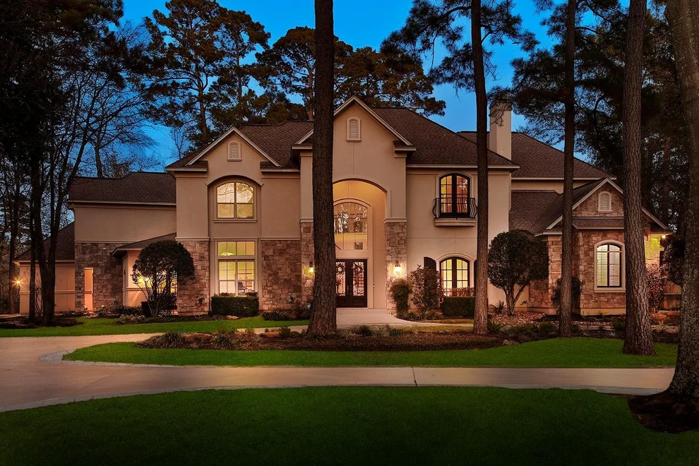Unit for sale at 32 Palmer Woods Drive, The Woodlands, TX 77381