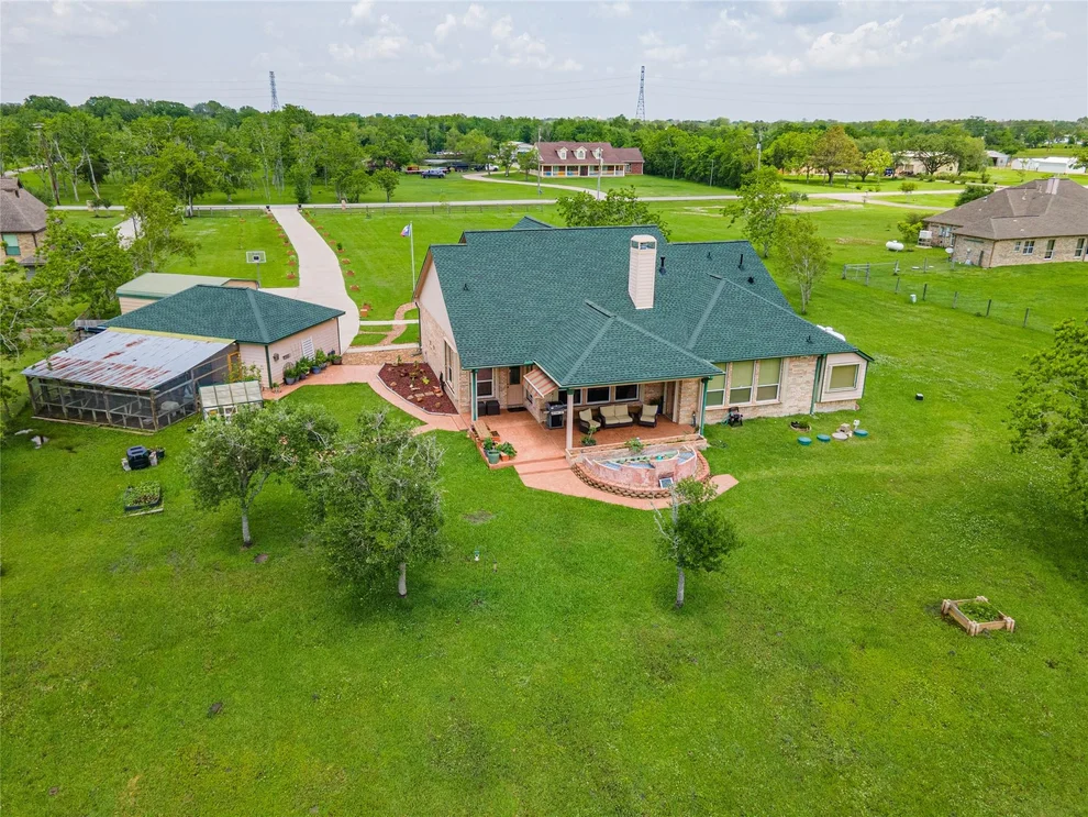 Unit for sale at 11413 7th Street, Santa Fe, TX 77510