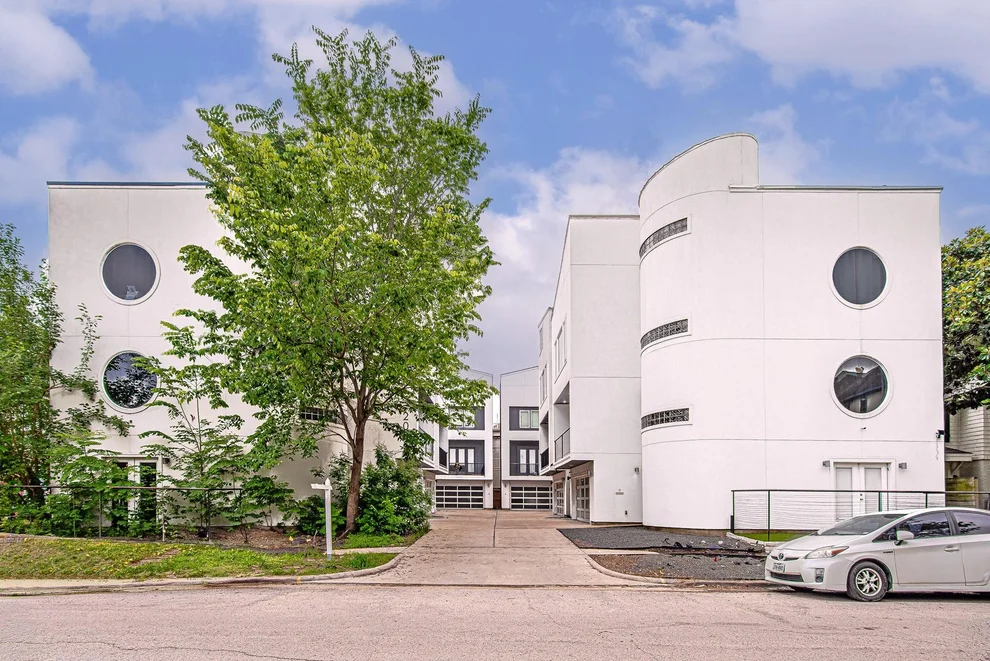 Unit for sale at 2025 Colquitt Street, Houston, TX 77098