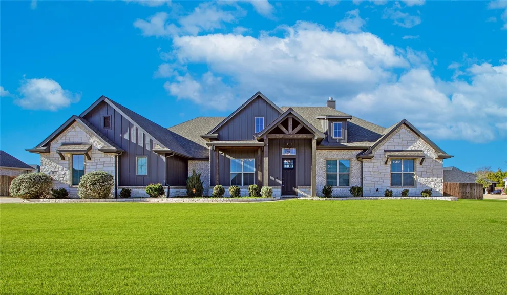 Unit for sale at 3931 Monterrey Oak Way, Ovilla, TX 75154