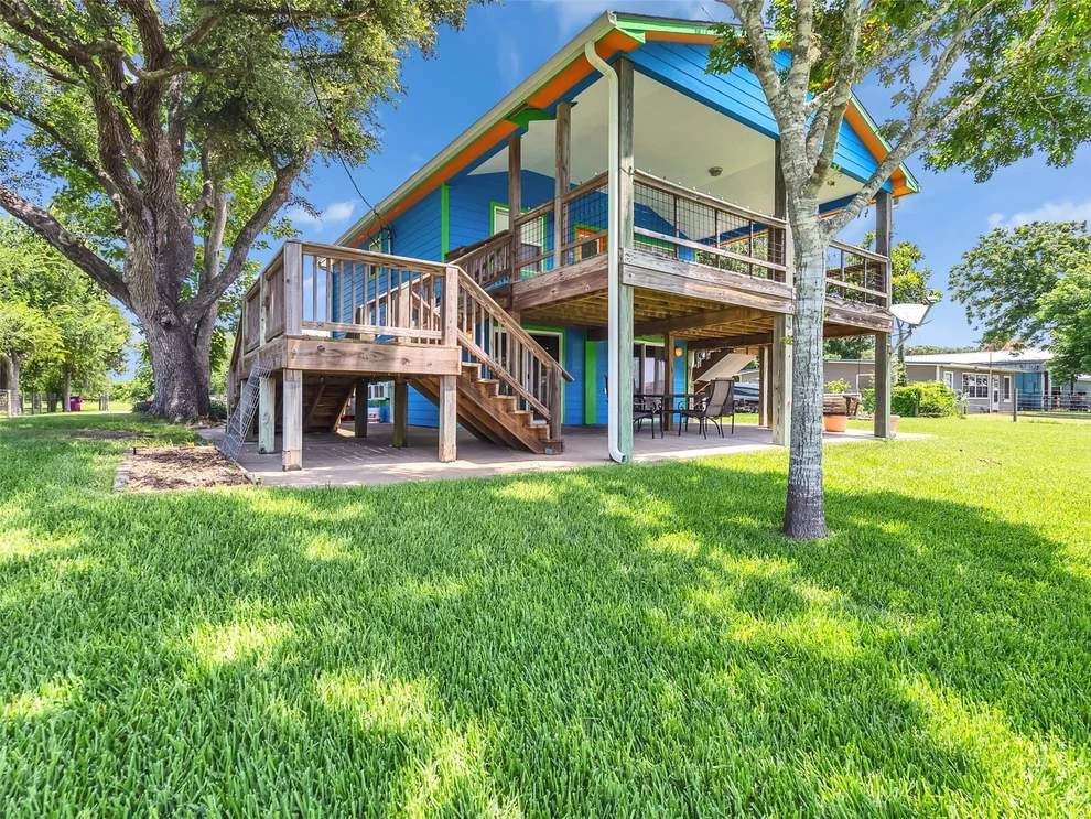 Unit for sale at 2172 County Road 297, Sargent, TX 77414