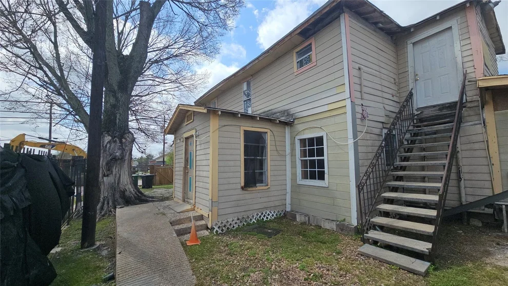 Unit for sale at 6502 W Montgomery Road, Houston, TX 77091