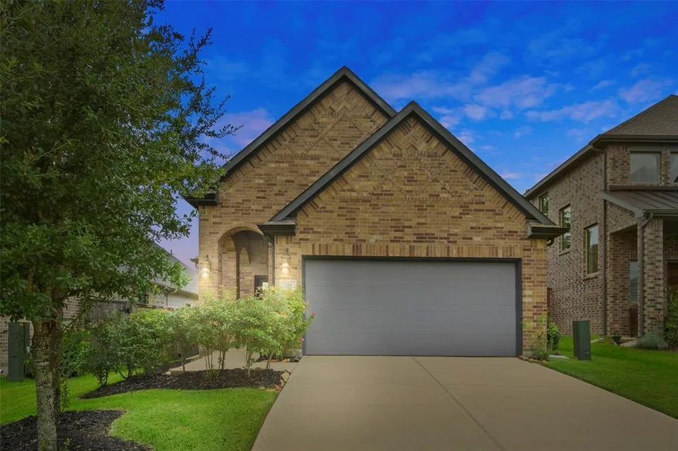 Unit for sale at 321 Andes Drive, Montgomery, TX 77316