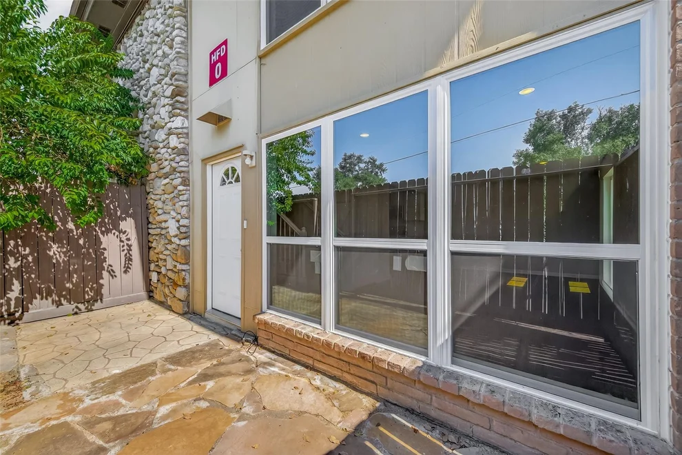 Unit for sale at 7047 Bissonnet Street, Houston, TX 77074