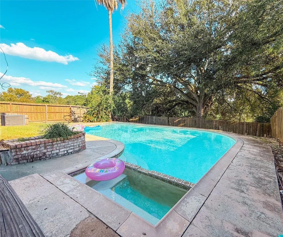 Unit for sale at 3543 Duncaster Drive, Missouri City, TX 77459