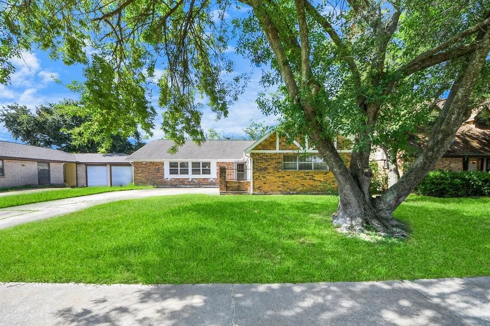 Unit for sale at 4214 Iroquois Drive, Pasadena, TX 77504