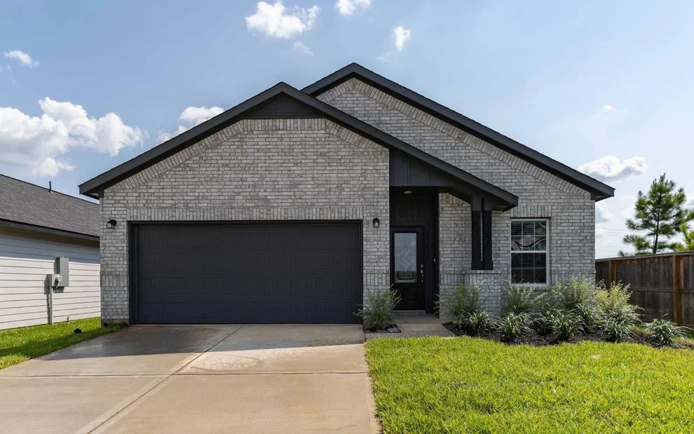 Unit for sale at 25039 Apricot Court, Montgomery, TX 77316