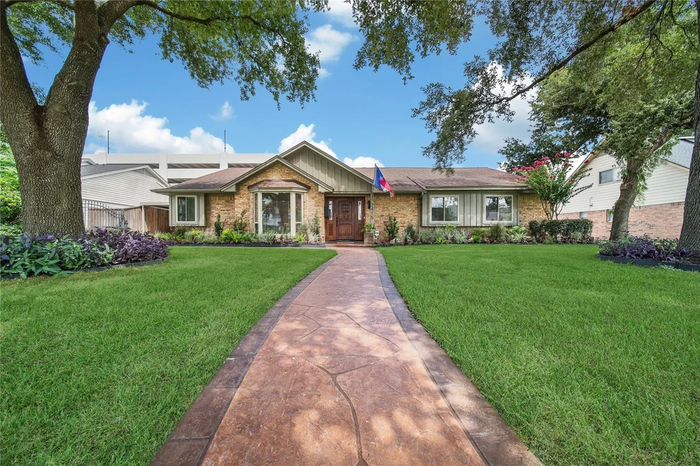 Unit for sale at 2415 Brookmere Drive, Houston, TX 77008