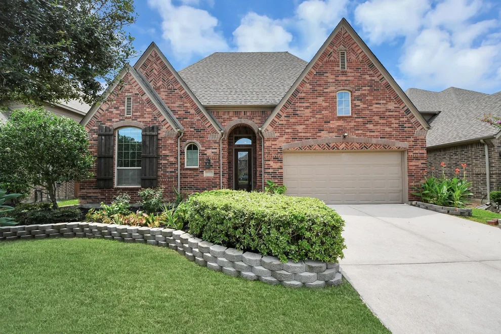 Unit for sale at 17127 Chalmers Close Court, Richmond, TX 77407