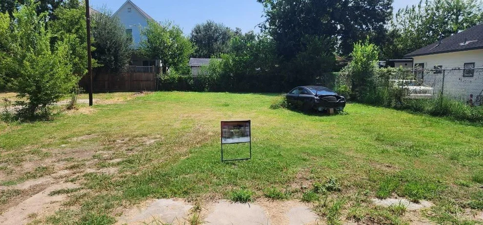 Unit for sale at 2210 Bringhurst Street, Houston, TX 77026