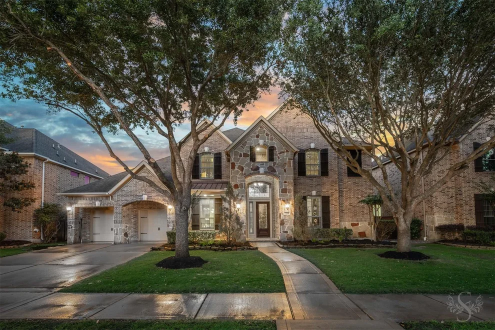 Unit for sale at 5115 Cinco Forest Trail, Katy, TX 77494