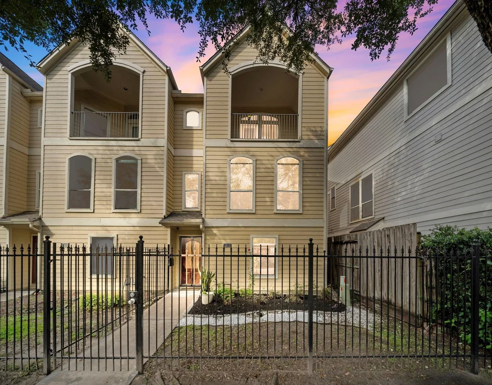 Unit for sale at 1918 Prospect Street, Houston, TX 77004