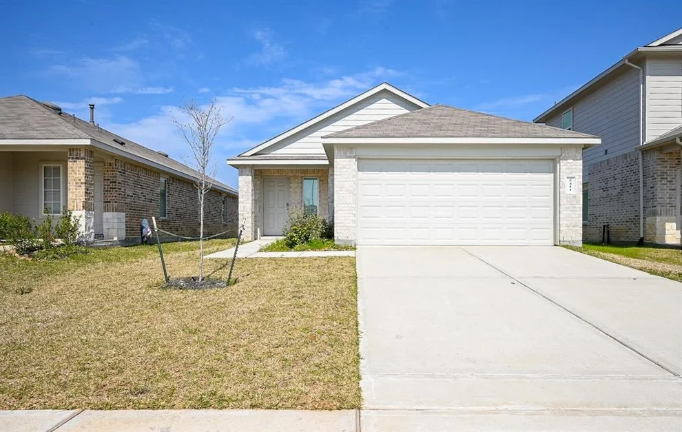 Unit for sale at 5411 Tuscany Hills Lane, Spring, TX 77373