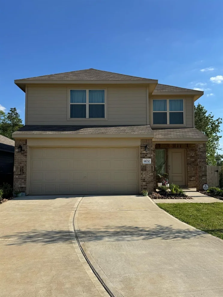 Unit for sale at 14732 S Ascot Bend Circle, Conroe, TX 77306