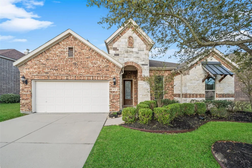 Unit for sale at 4638 Abidie Gardens Drive, Humble, TX 77396