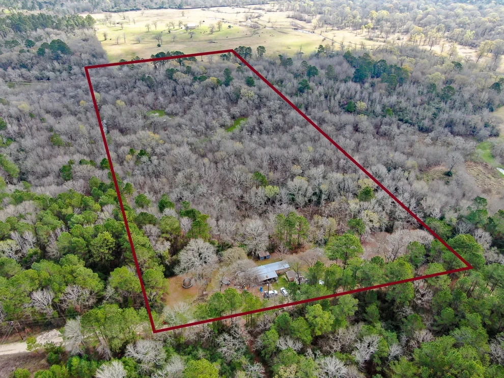 Unit for sale at 10081 Rocky Ridge Lane, Madisonville, TX 77864