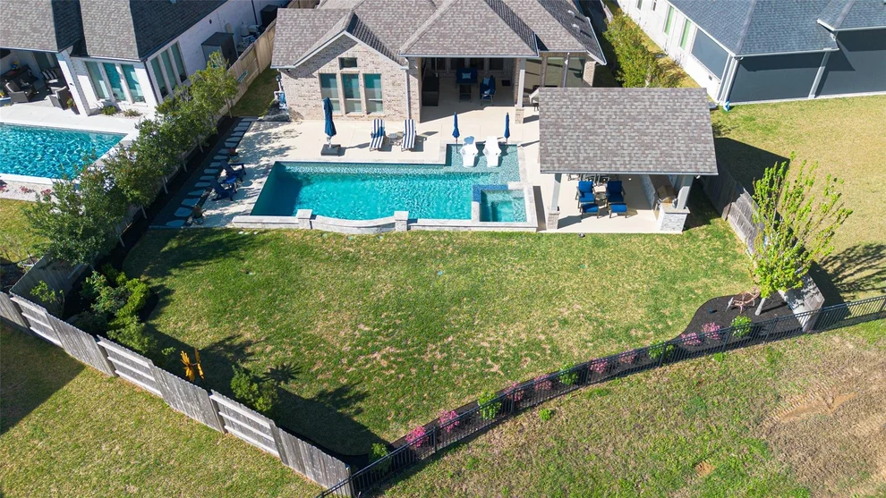 Unit for sale at 21006 Preakness Stakes Trail, Tomball, TX 77377