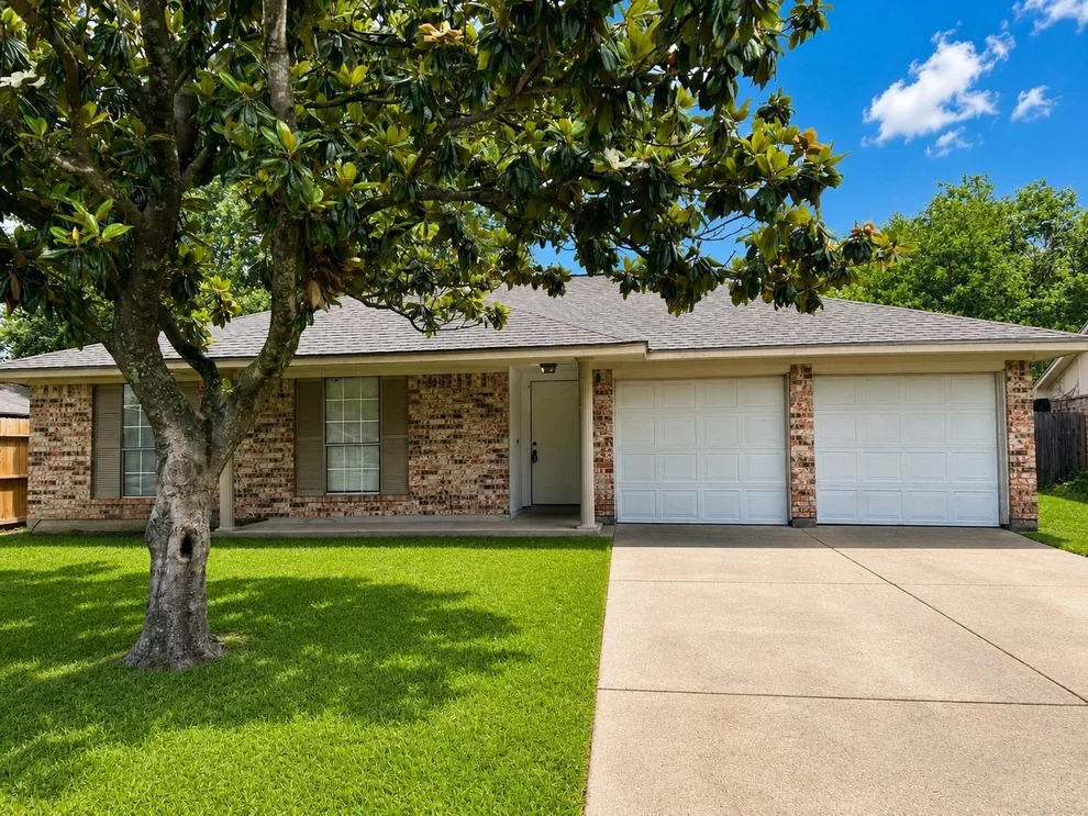 Unit for sale at 10311 Mountain Park Drive, Houston, TX 77086
