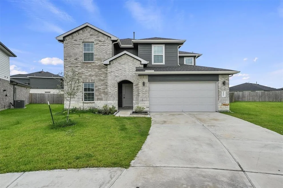 Unit for sale at 1006 Cotswold Court, Rosharon, TX 77583