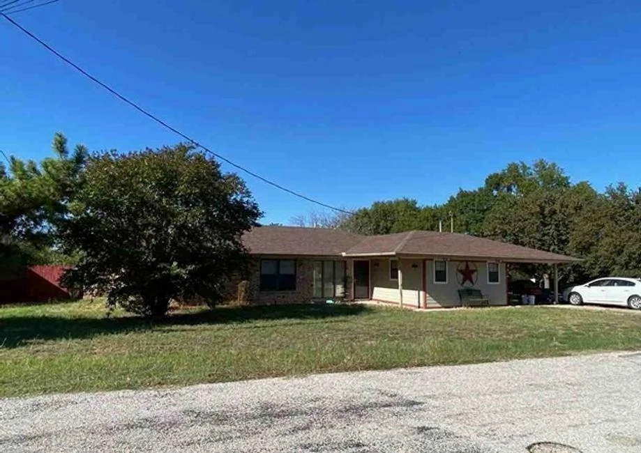 Unit for sale at 136 Runaway Bay Drive, Runaway Bay, TX 76426