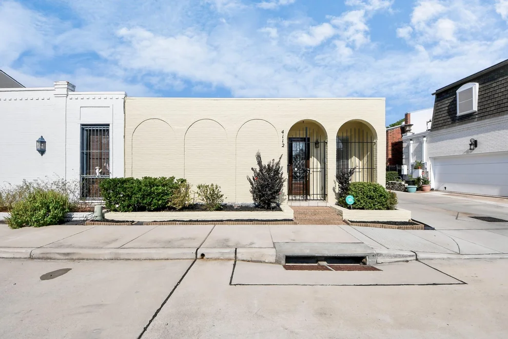 Unit for sale at 4112 Meyerwood Drive, Houston, TX 77025