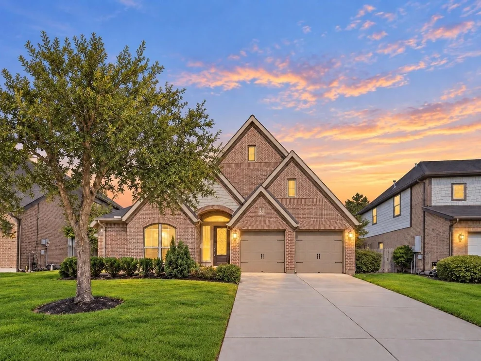 Unit for sale at 6727 Miller Shadow Lane, Sugar Land, TX 77479