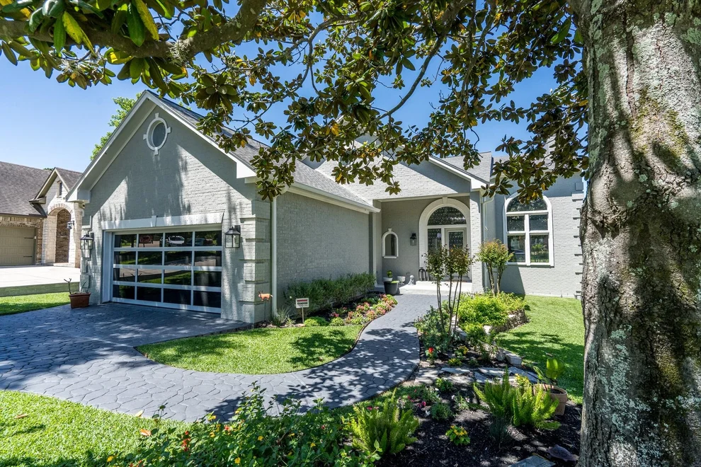 Unit for sale at 4206 Windswept Drive, Montgomery, TX 77356