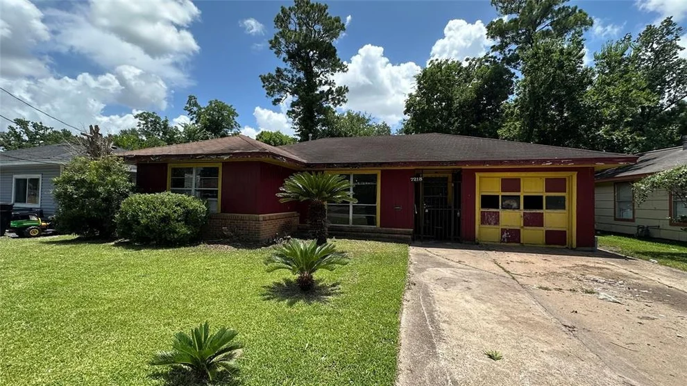Unit for sale at 7218 Bretshire Drive, Houston, TX 77016