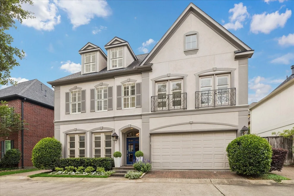 Unit for sale at 1419 W Hilshire Park Drive, Houston, TX 77055