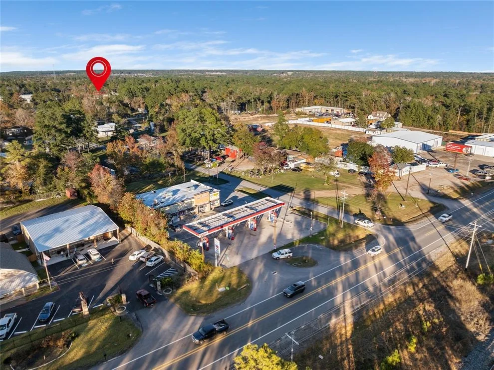 Unit for sale at 12211 Carriage Lane, Conroe, TX 77304