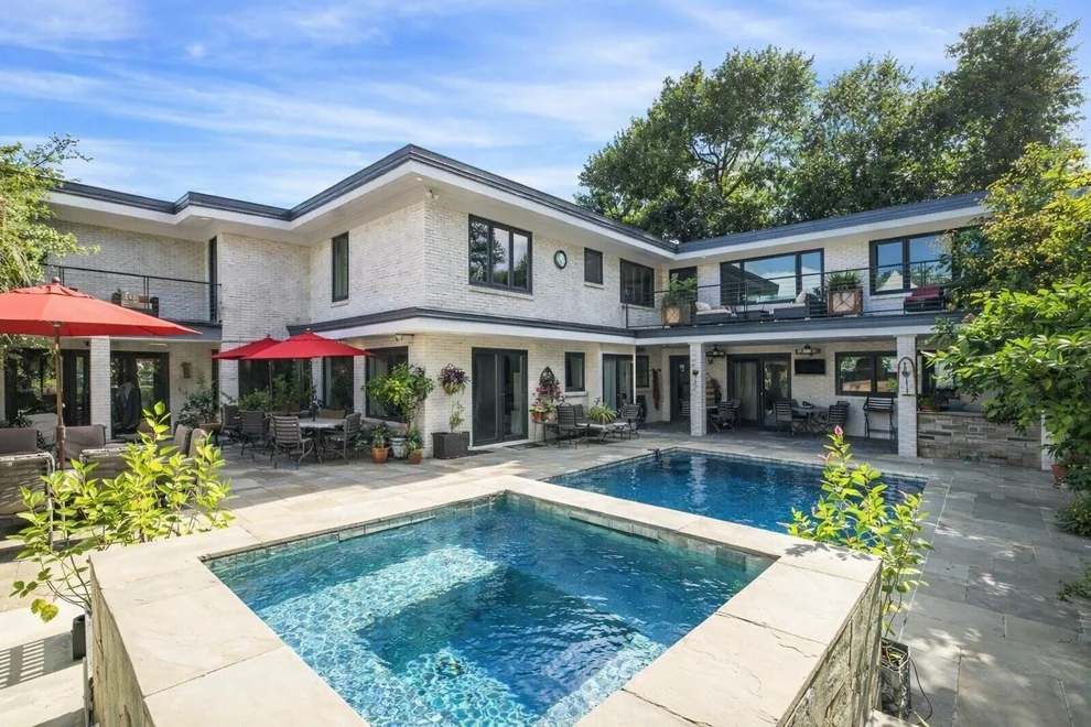 Unit for sale at 2500 Glen Haven Boulevard, Houston, TX 77030