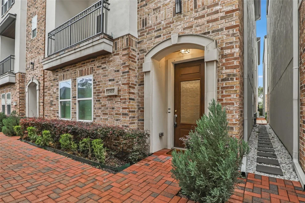Unit for sale at 2810 Princeton Street, Houston, TX 77009