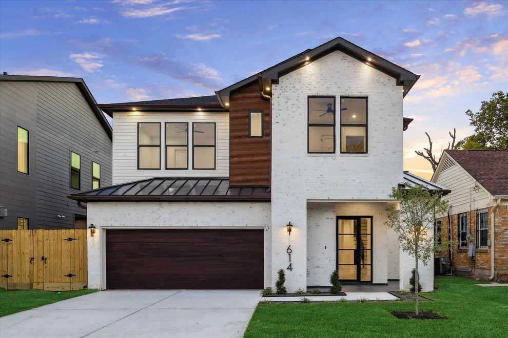 Unit for sale at 614 Eleanor Street, Houston, TX 77009