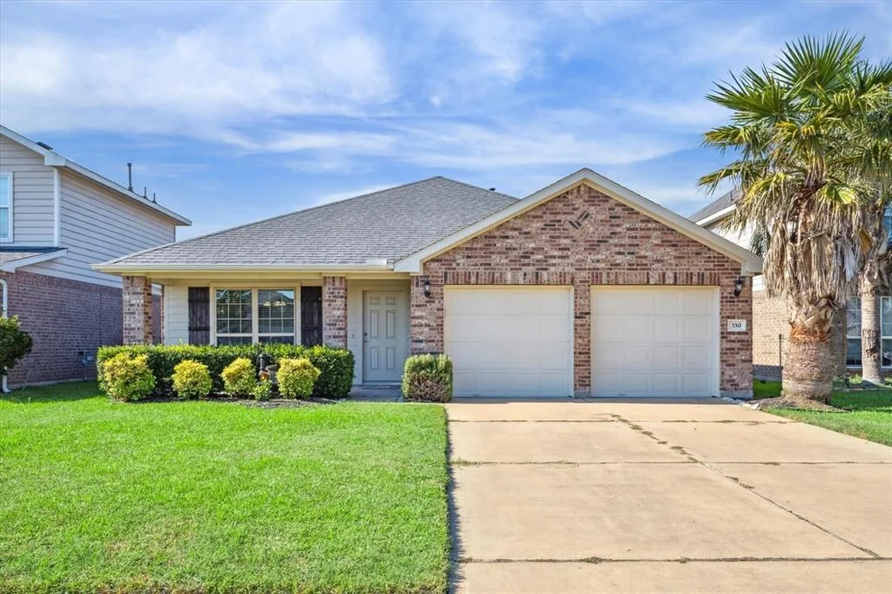 Unit for sale at 330 Gulf Winds Drive, Bacliff, TX 77518