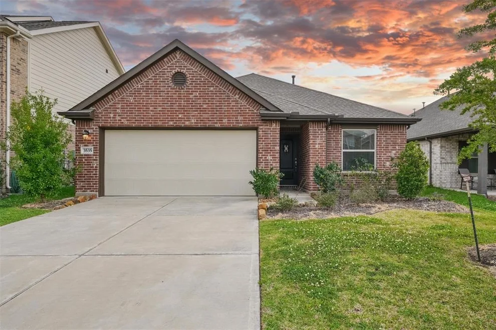 Unit for sale at 3535 Carniff Garden Dr, Richmond, TX 77406