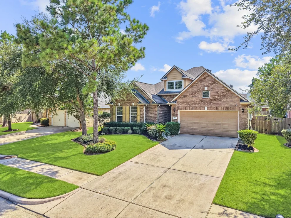 Unit for sale at 13814 Parkers Cove, Houston, TX 77044