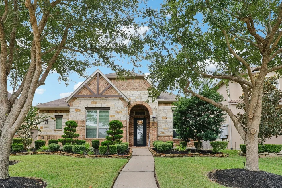 Unit for sale at 1312 Tamina Pass Lane, Friendswood, TX 77546