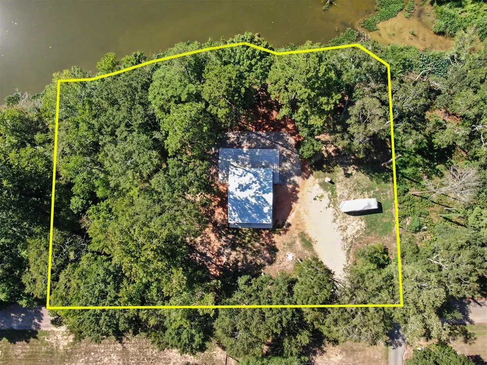 Unit for sale at 13501 Fultz Road, Conroe, TX 77304
