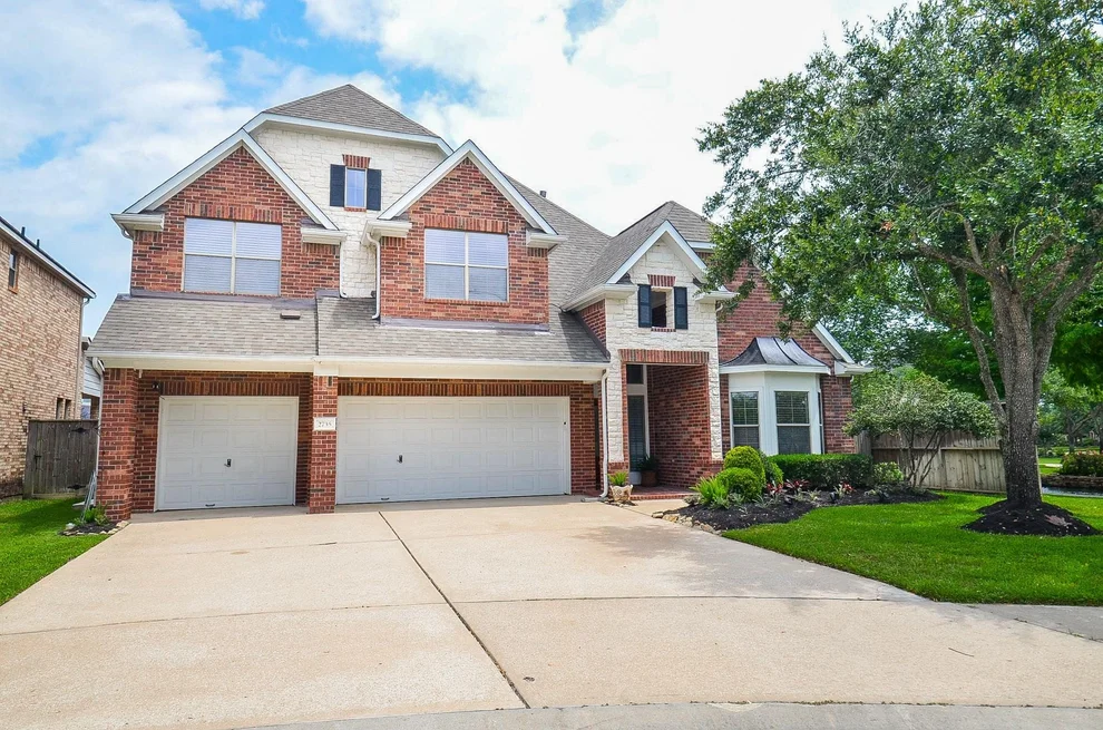 Unit for sale at 2735 Driftwood Drive, Manvel, TX 77578