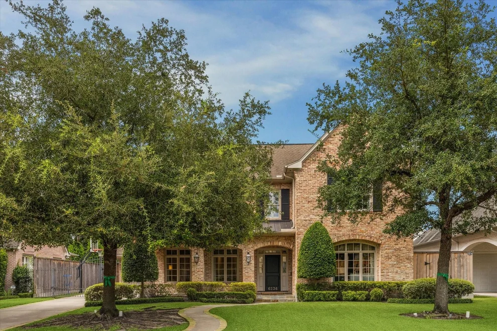 Unit for sale at 6236 Doliver Drive, Houston, TX 77057
