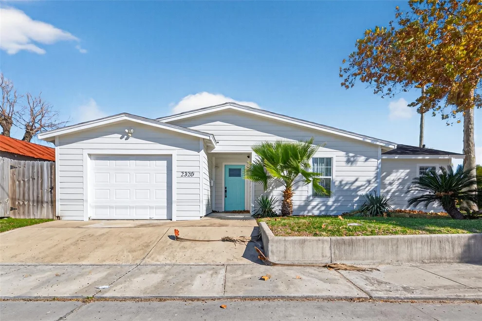 Unit for sale at 2320 43rd Street, Galveston, TX 77550