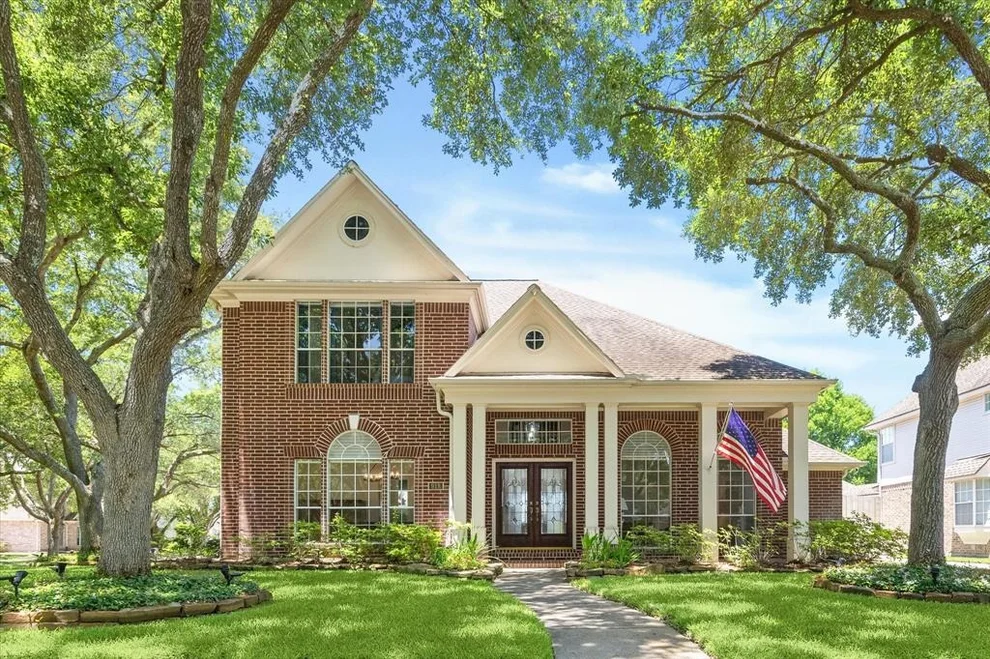 Unit for sale at 918 Whitby Court, Sugar Land, TX 77479