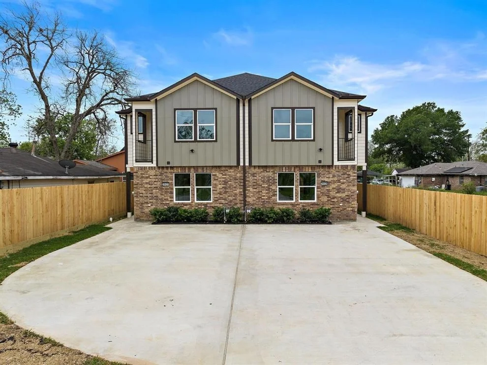 Unit for sale at 3642 Mainer Street, Houston, TX 77021