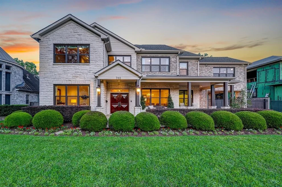 Unit for sale at 702 Mulberry Lane, Bellaire, TX 77401