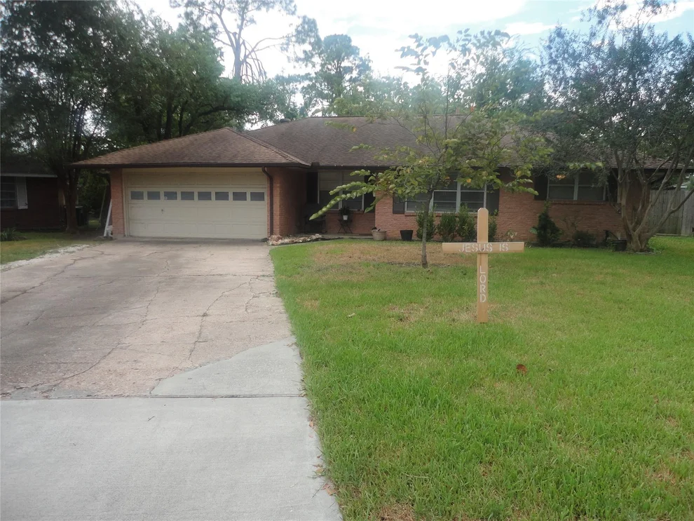 Unit for sale at 3302 Knoll Street, Houston, TX 77080