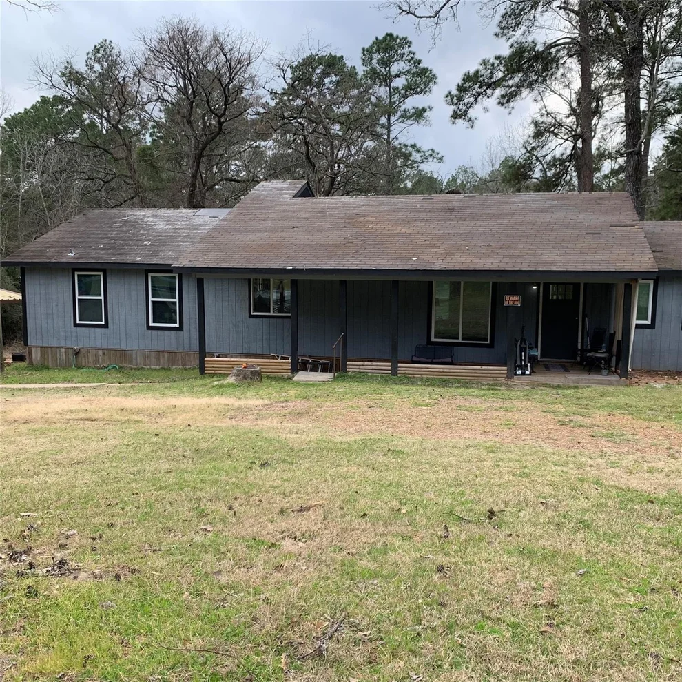 Unit for sale at 480 Sportsman Drive, Trinity, TX 75862