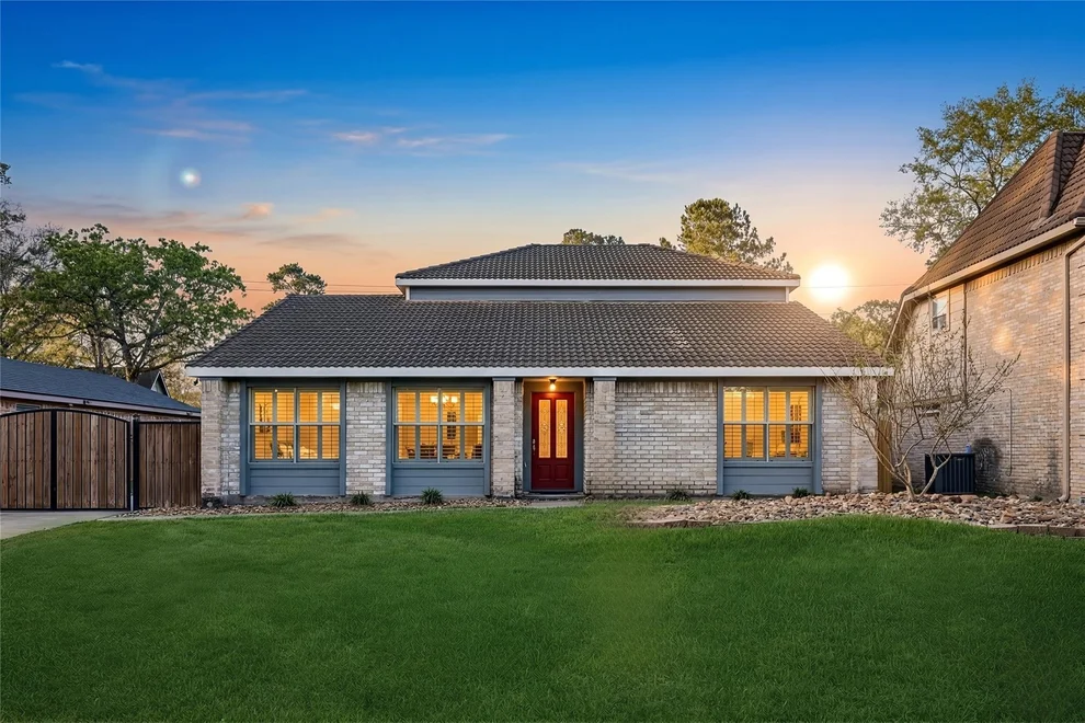 Unit for sale at 3619 Haven Pines Drive, Houston, TX 77345