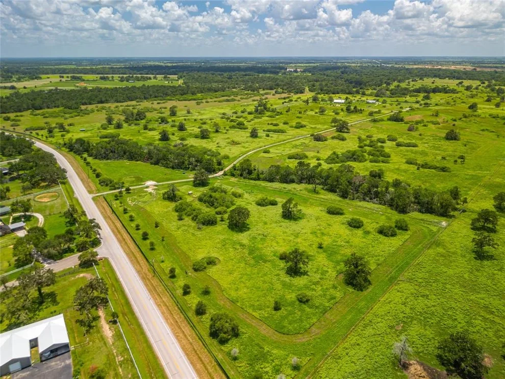 Unit for sale at 22581 Fm 1887 Road, Hempstead, TX 77445